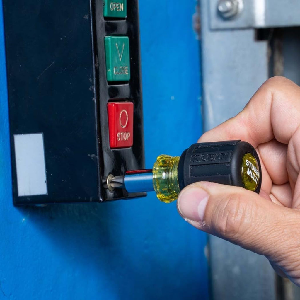 32561 Multi-Bit Screwdriver / Nut Driver, 6-In-1 Stubby Screwdriver with 2 Phillips, 2 Slotted, 2 Nut Drivers